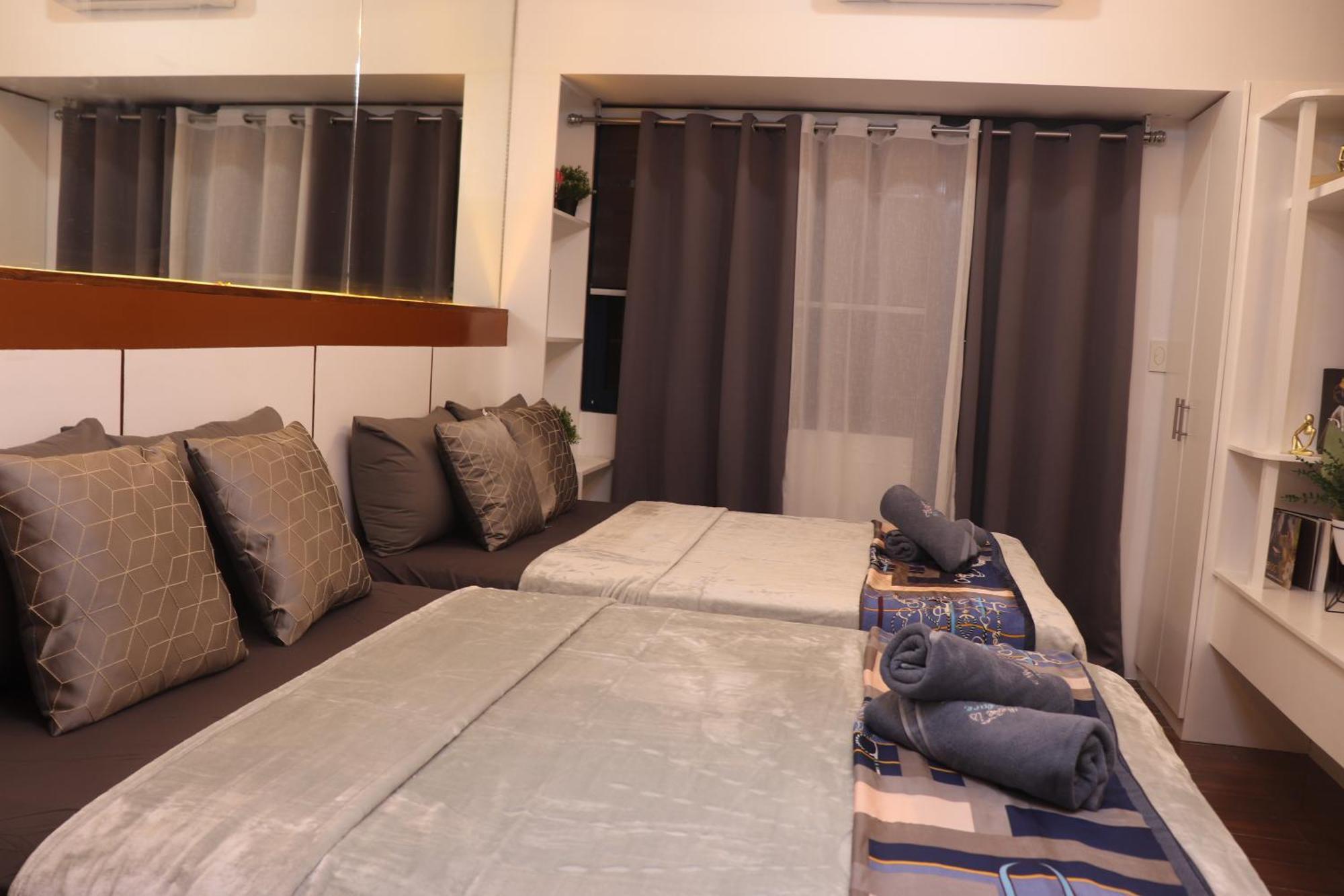 Apartment Affordable Twin Bed Netflix Wifi Balcony Manila