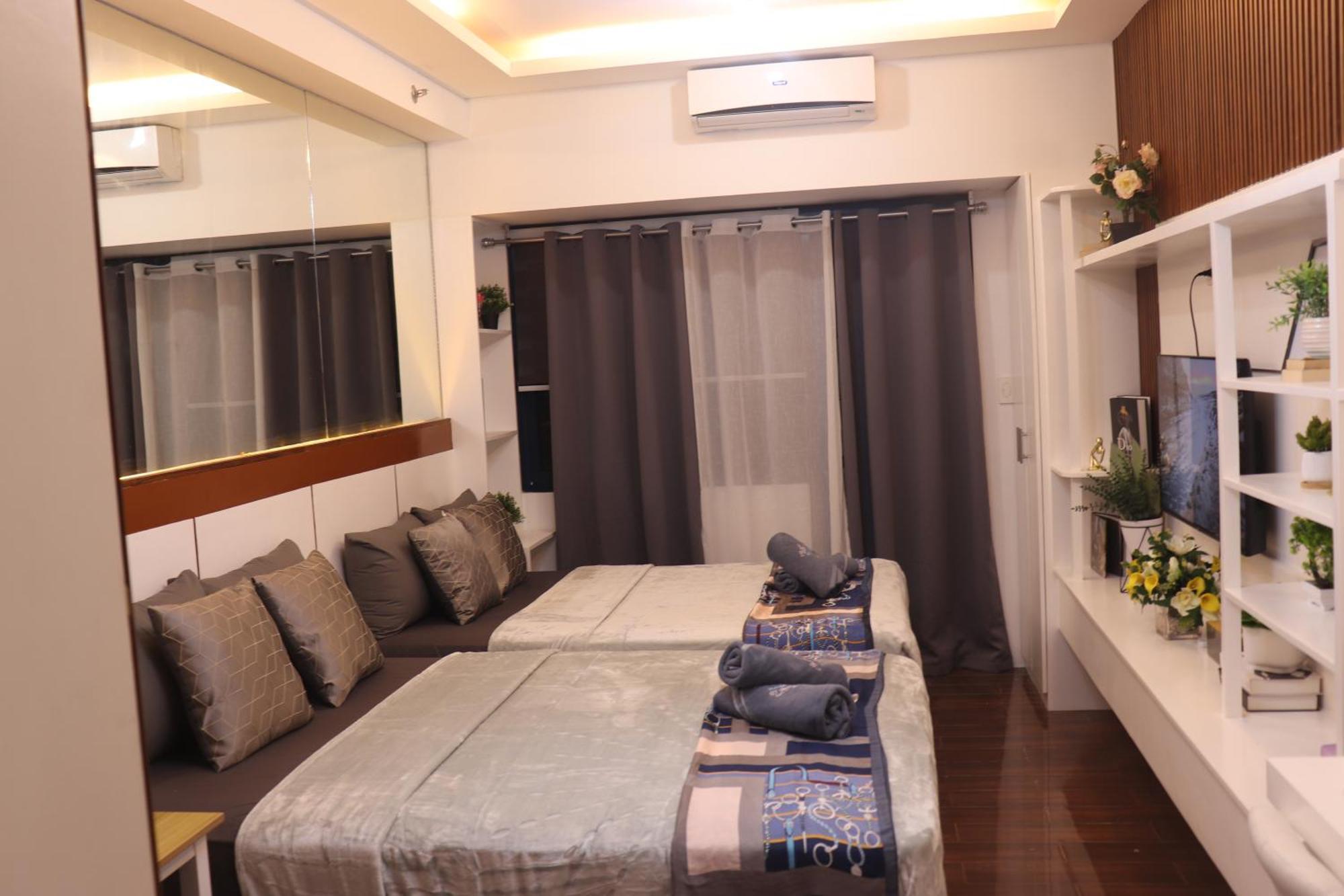 Affordable Twin Bed Netflix Wifi Balcony Apartment *
