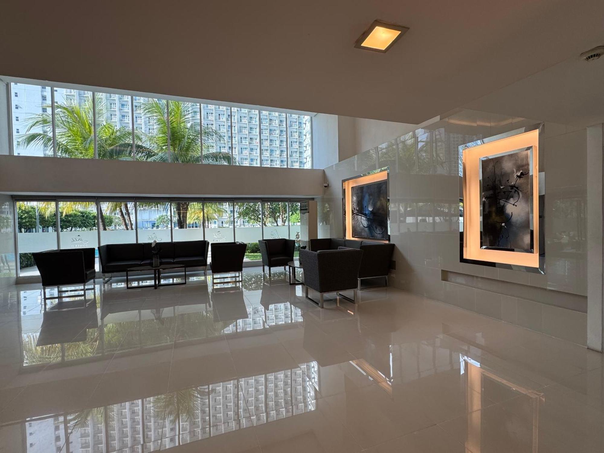 Jazz Residences Makati * Manila