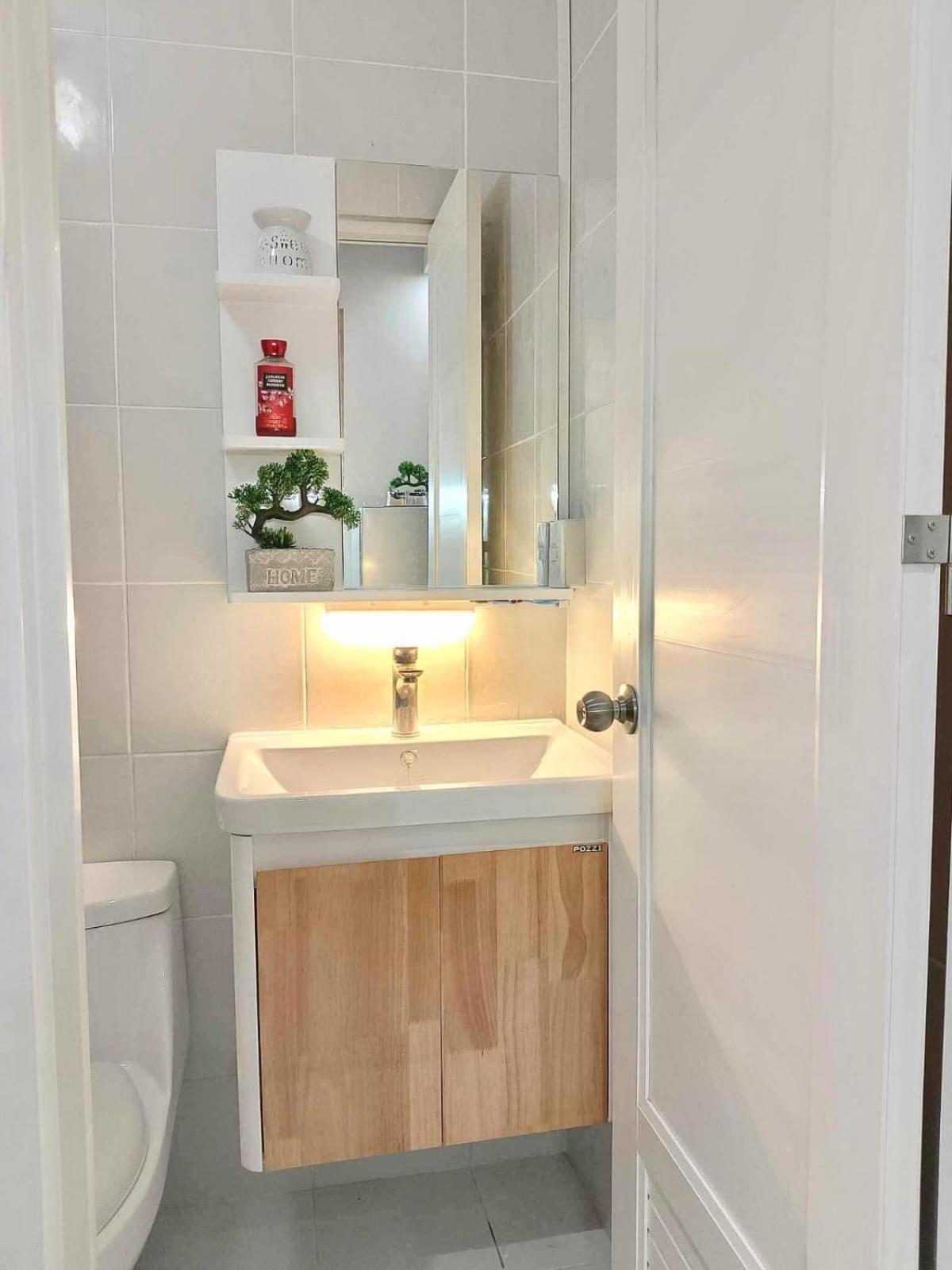 Apartment Urban Oasis With Skyline View Cylos Place Victoria Sports Tower