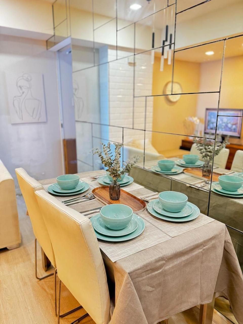 Aparthotel Revibe Staycation Manila