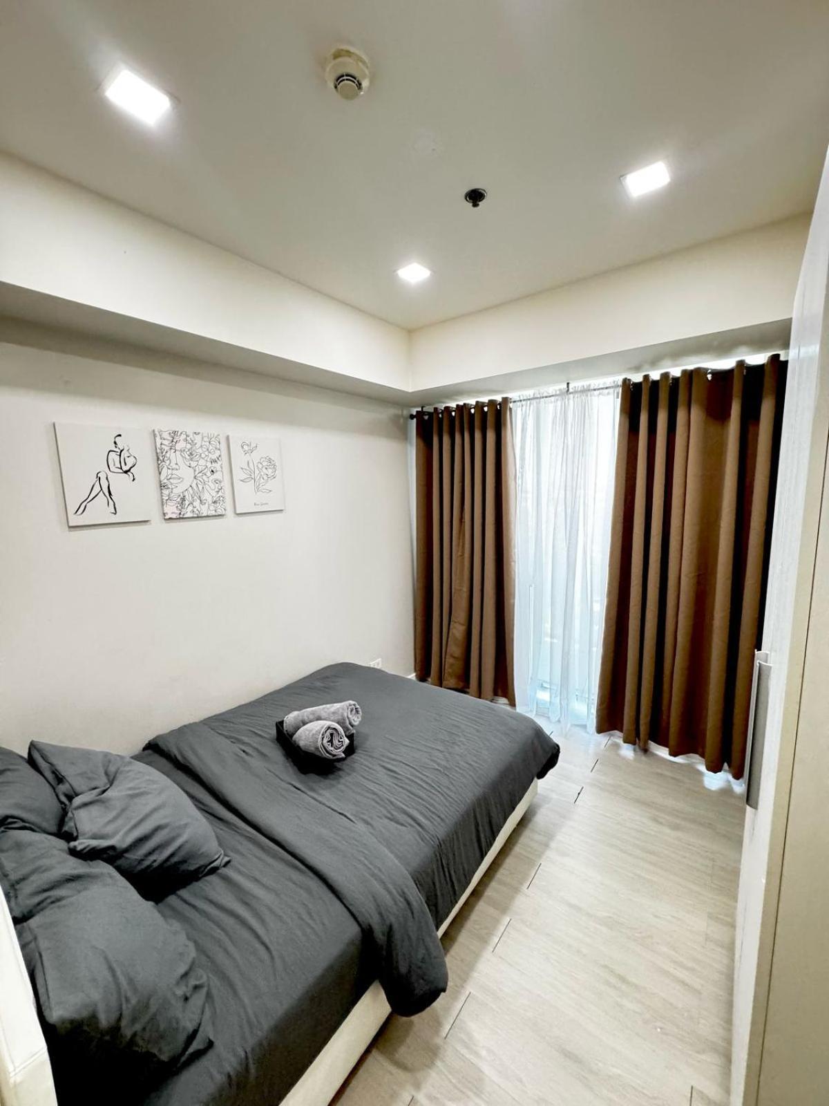 Revibe Staycation Aparthotel Manila