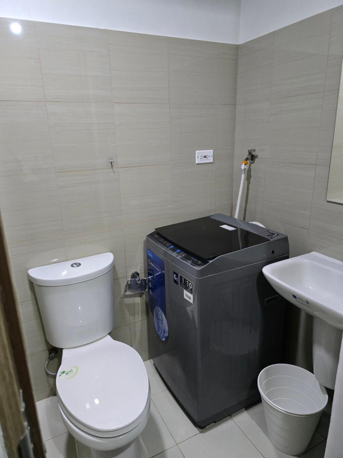 Mall Of - Shore2 Residences Manila