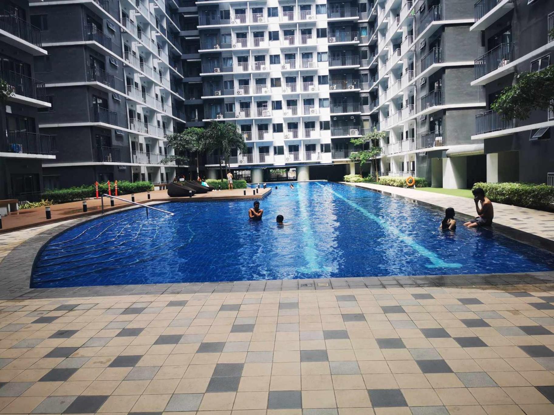 Shore 3 Tower 2 Mall Of Staycation Manila