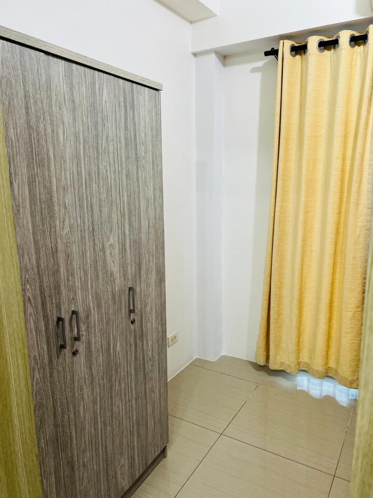 Rm# 839 B Shore 1 * Manila