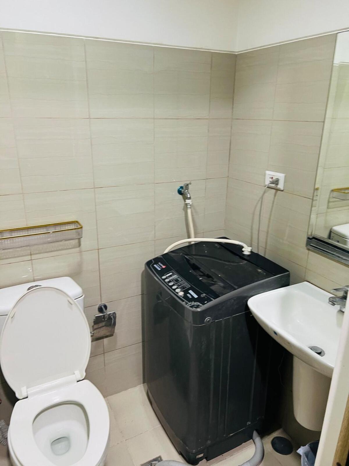 Rm# 839 B Shore 1 Apartment Manila