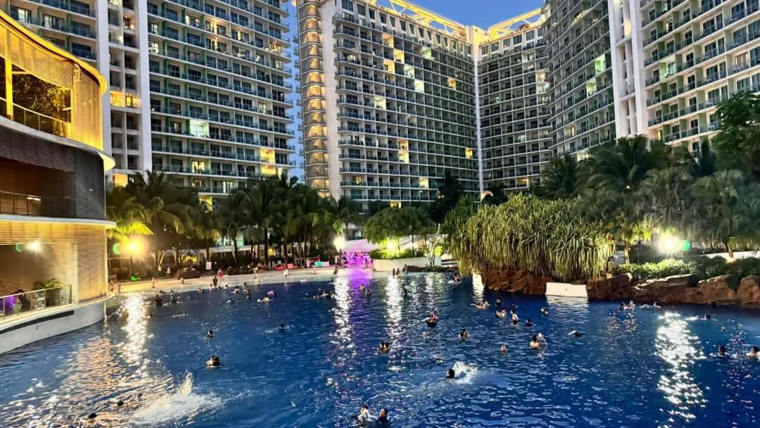 Azure Staycation By Mmk Apartamento *