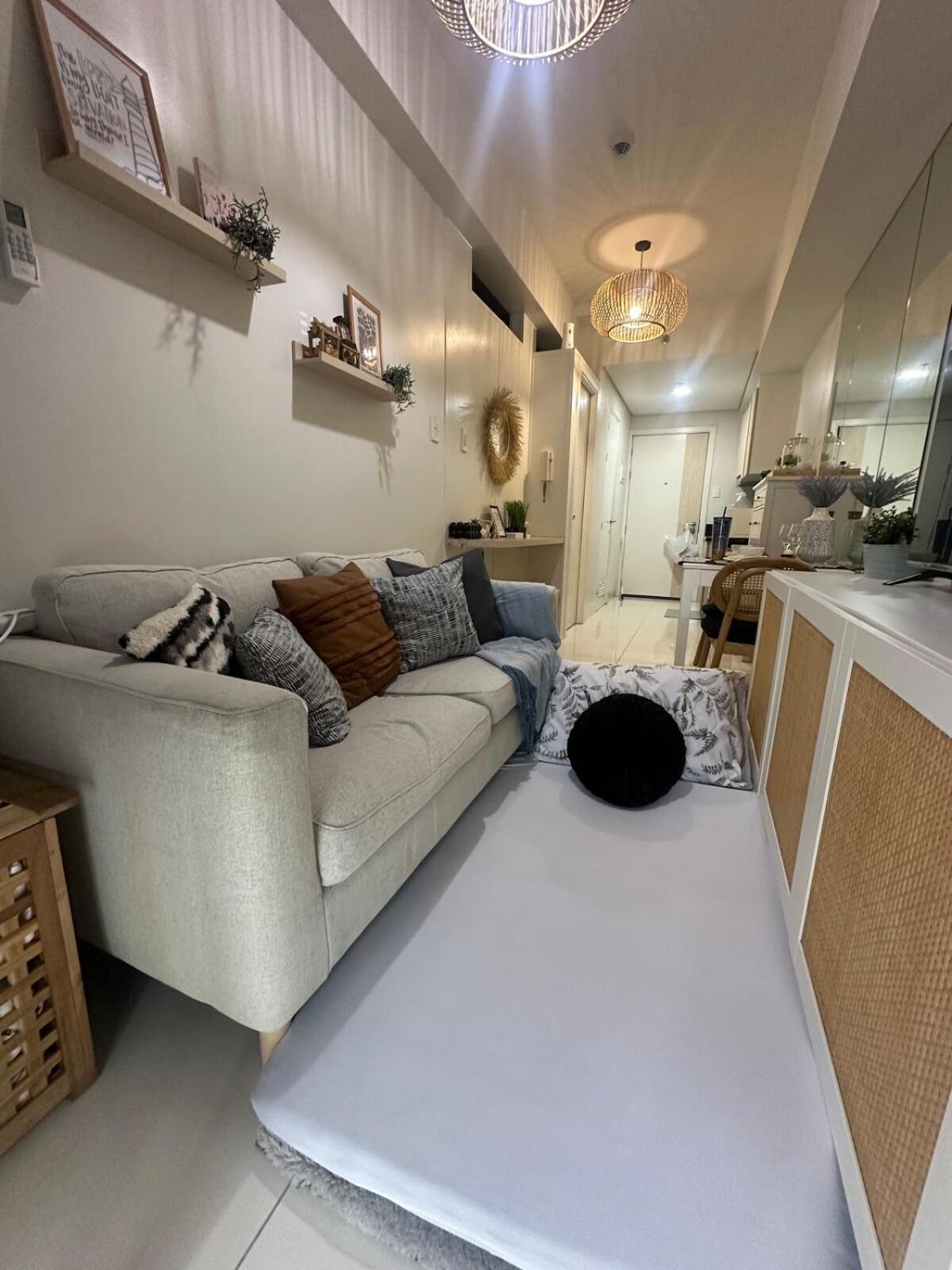 Casa Alia At Coast - Near Moa, Us Embassy, Picc, Wtc