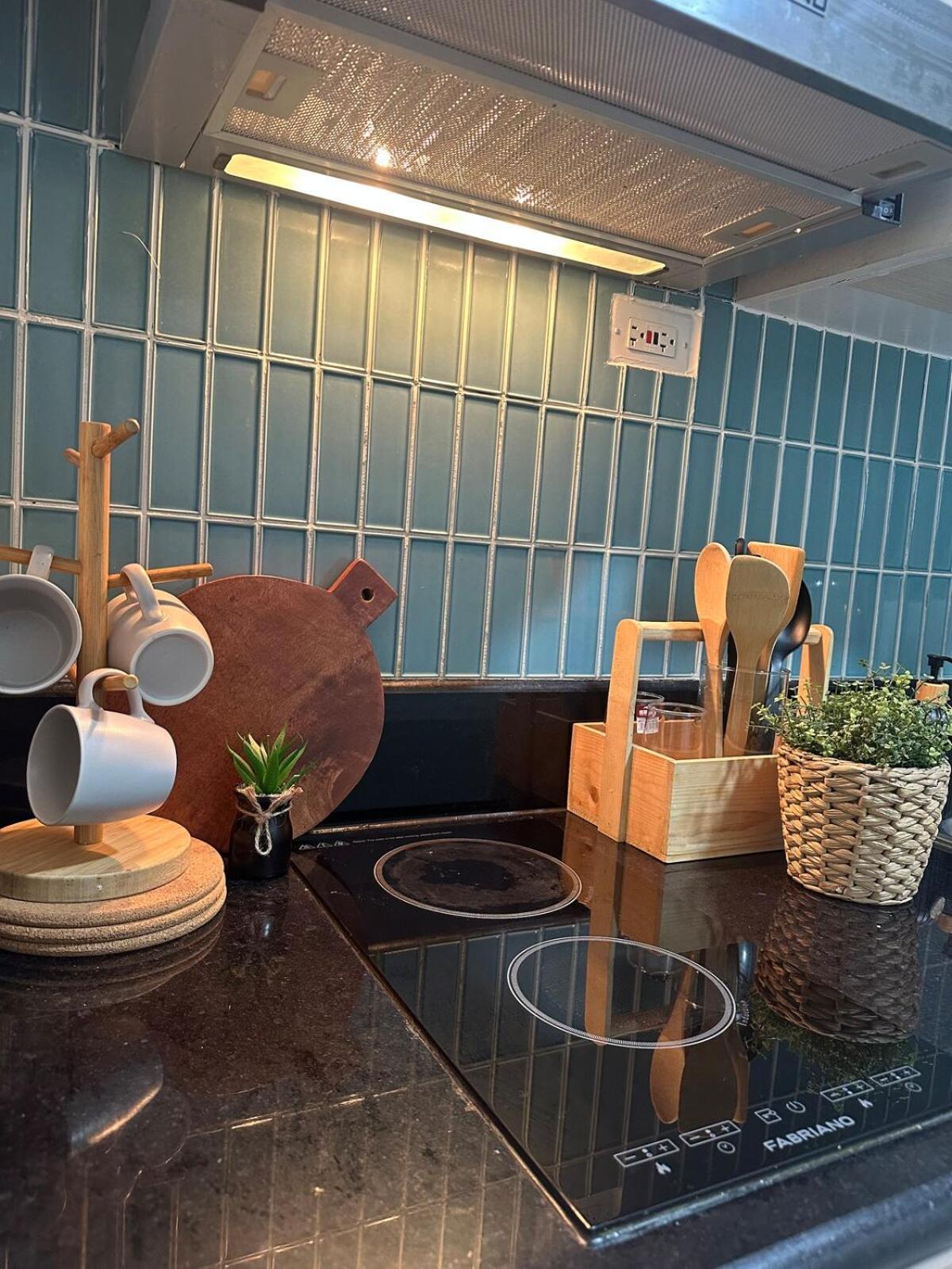 Apartment Casa Alia At Coast - Near Moa, Us Embassy, Picc, Wtc