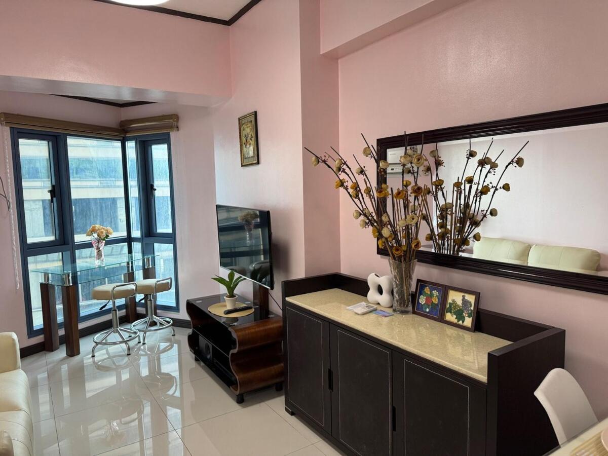 Apartment Grand Riviera 1201 Near Us Embassy And St Luke's Medical Center Extension Clinic Slec By Prime Manila