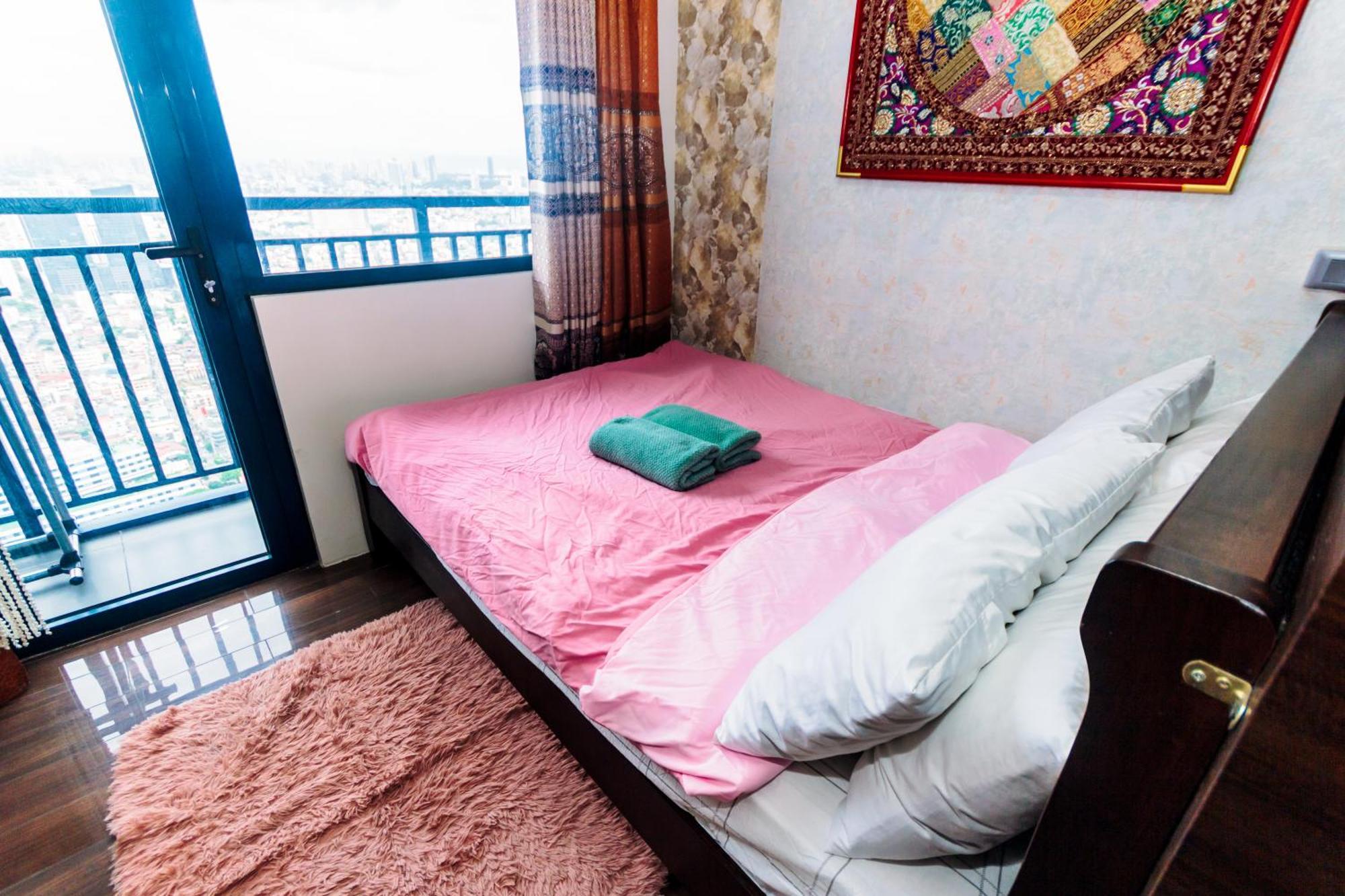 Chic Romantic Getaway Makati One Br Two Br Swim Gym 300 Mb * Manila