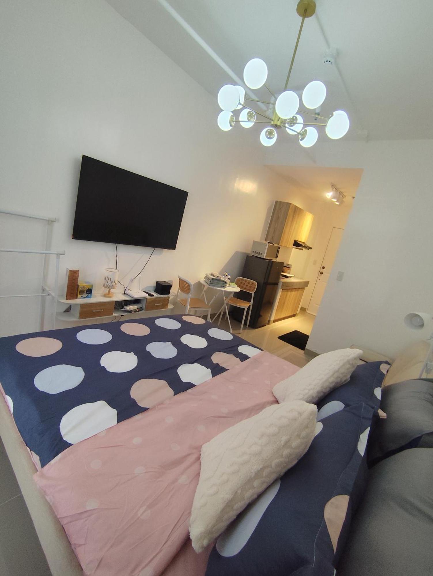 Apartment Flat In Tomas Morato Manila
