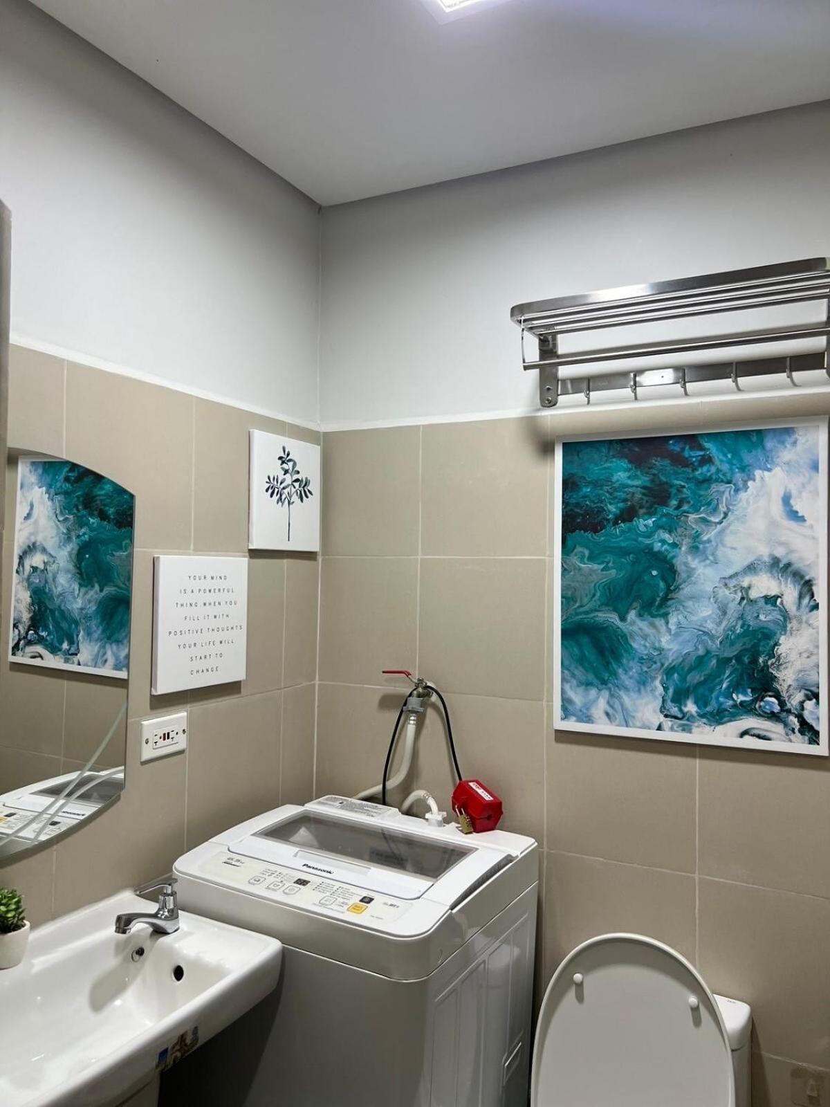 Apartment 1br Solana 5 At Coast Residences Manila