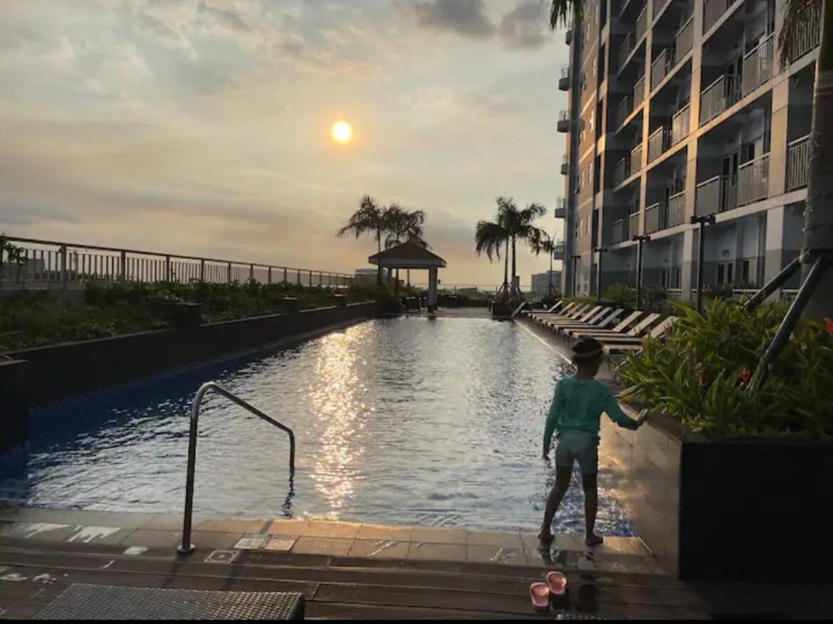 1br Solana 5 At Coast Residences Apartment *