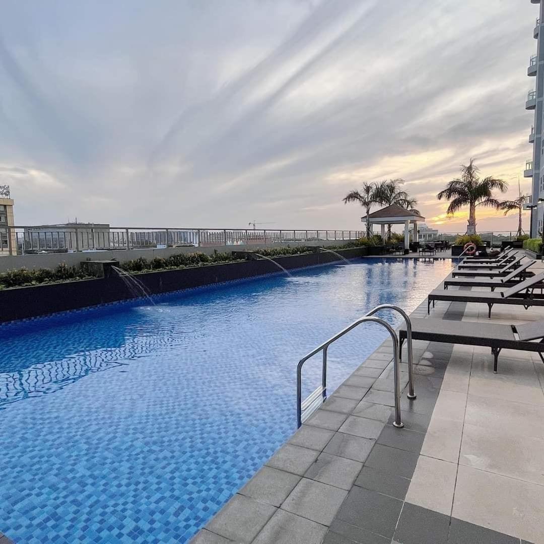 2br Solana 4 At Coast Residences Apartment