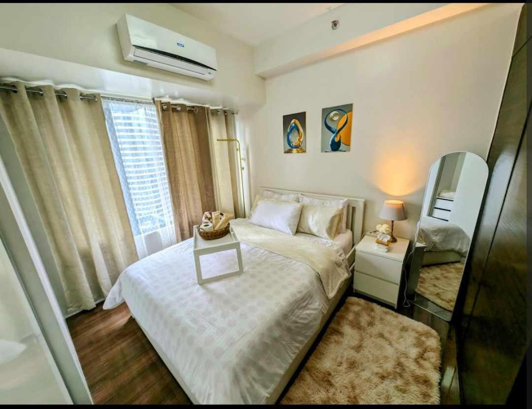 Apartment Sun And Moon Cozywhite Air Residences Makati