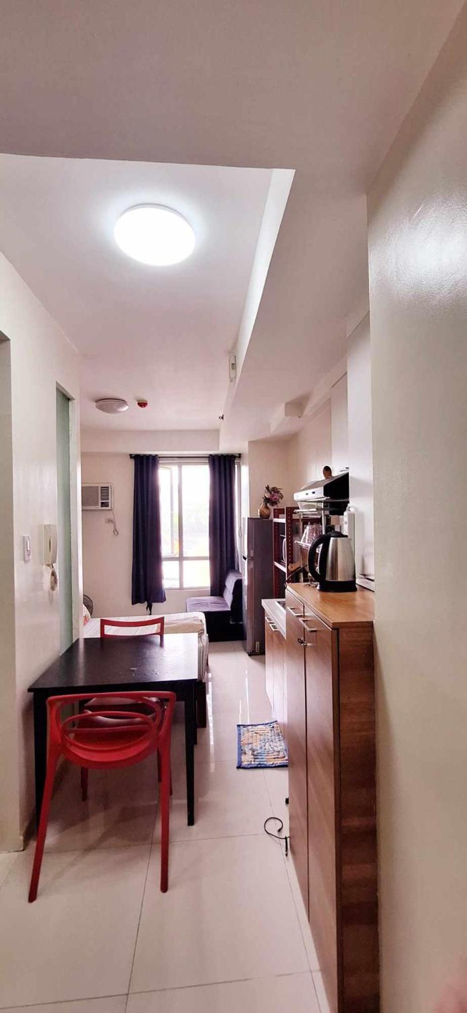 Studio 203 T2 Sunshine100 Wifi 65Inchestv Poolaccess Billiard * Manila