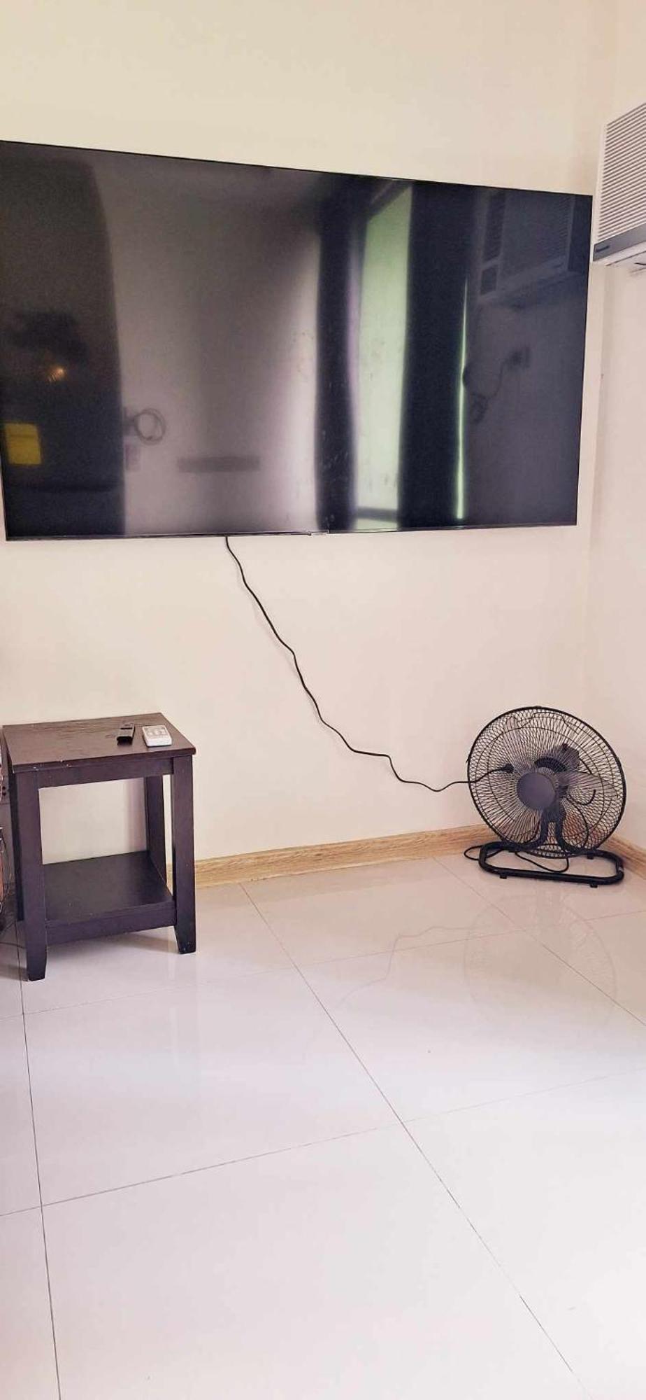 Studio 203 T2 Sunshine100 Wifi 65Inchestv Poolaccess Billiard Manila