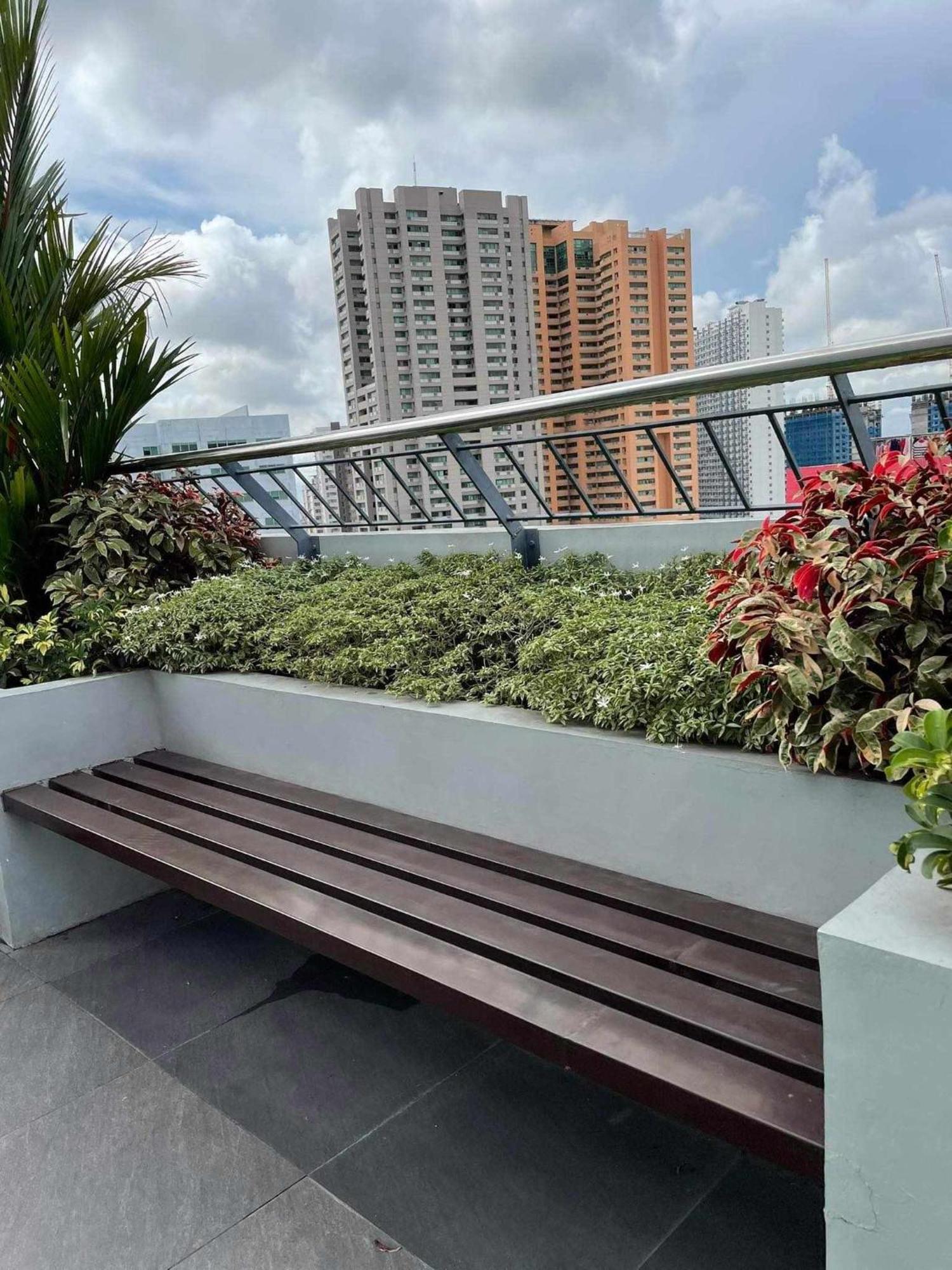 Studio 203 T2 Sunshine100 Wifi 65Inchestv Poolaccess Billiard *