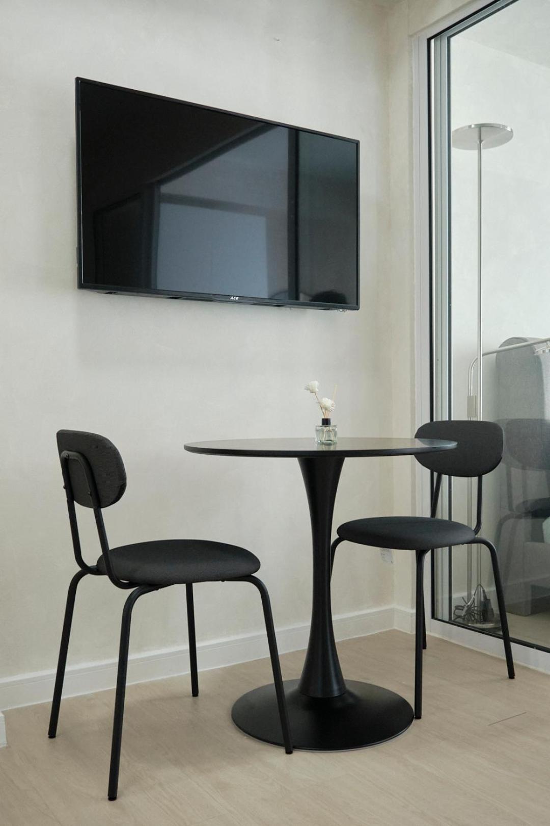 Bahamas Tower Azure Urban Residences By Nestled Nook