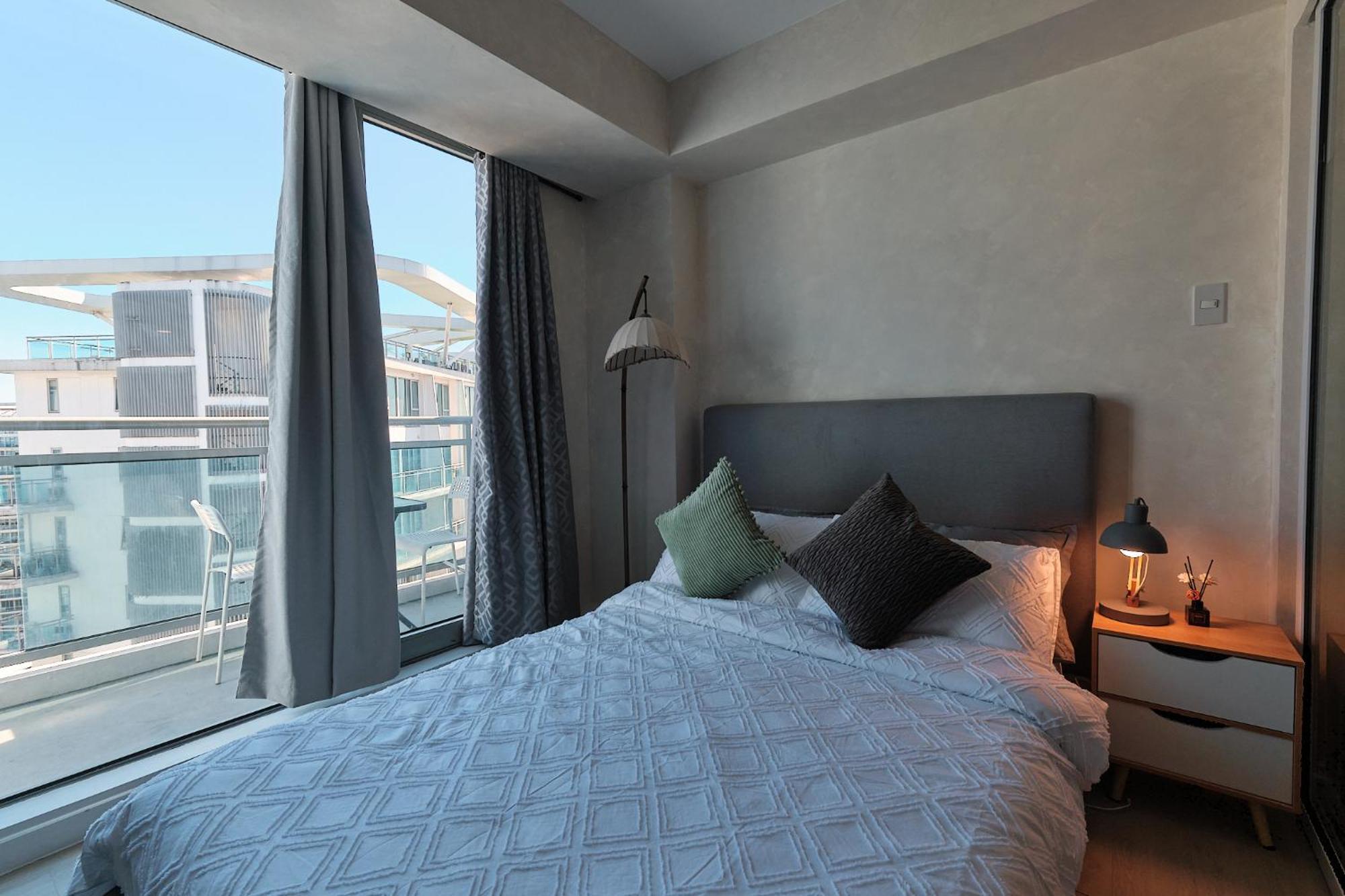 Bahamas Tower Azure Urban Residences By Nestled Nook Apartment