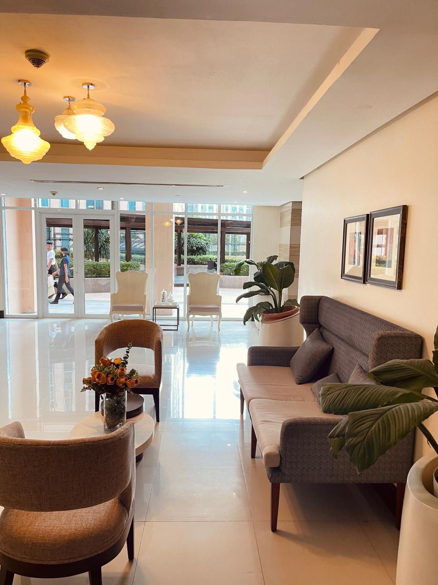 Venetian Panorama Bgc Venice Grand Canal Ment, 4 Bedrooms, For 10 Guests Apartment Manila