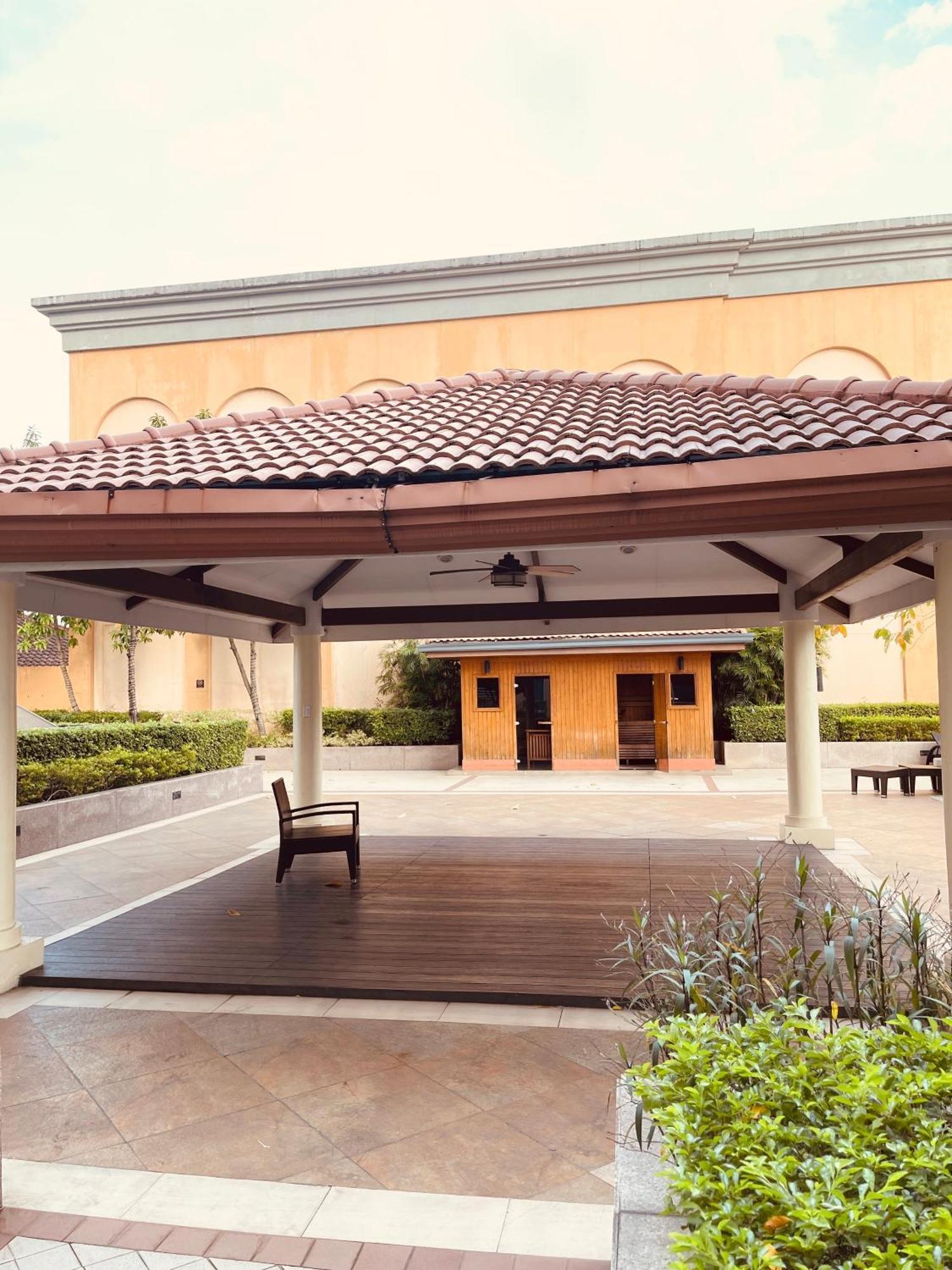 Venetian Panorama Bgc Venice Grand Canal Ment, 4 Bedrooms, For 10 Guests Apartment *