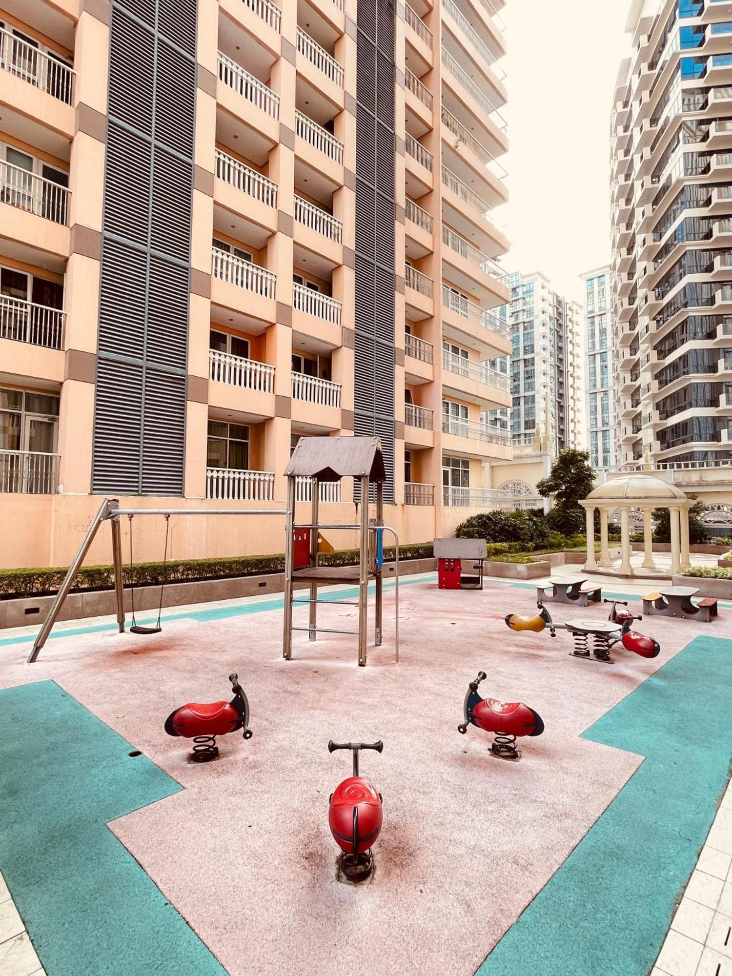 Venetian Panorama Bgc Venice Grand Canal Ment, 4 Bedrooms, For 10 Guests Apartment