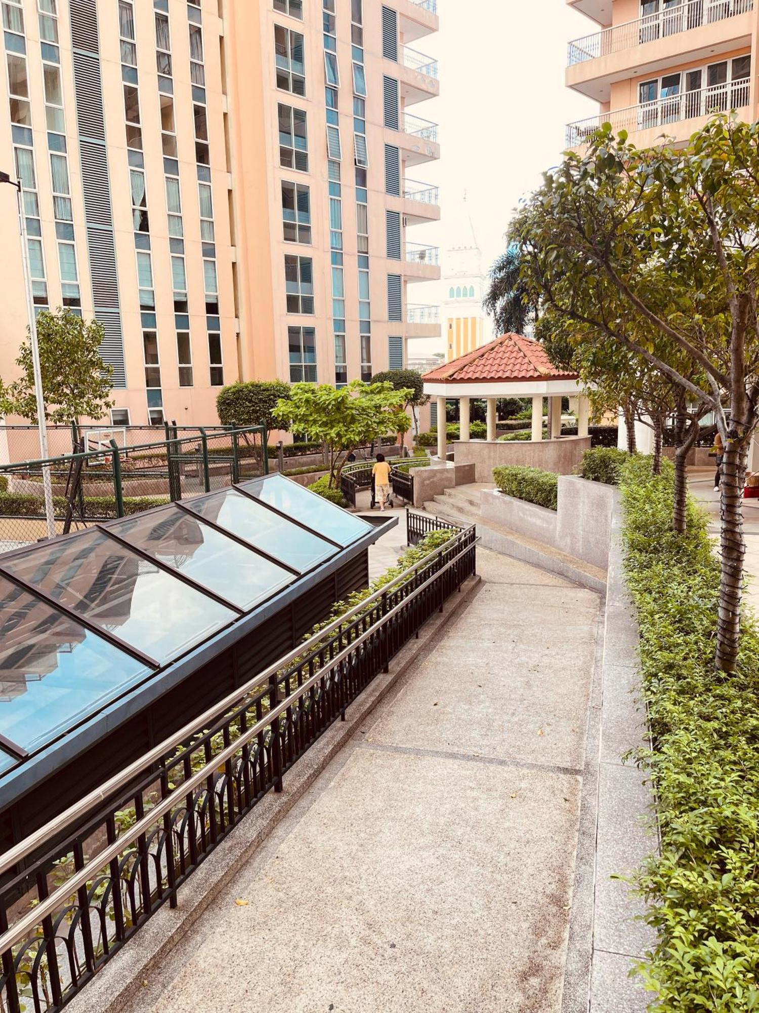 Venetian Panorama Bgc Venice Grand Canal Ment, 4 Bedrooms, For 10 Guests Apartment Manila