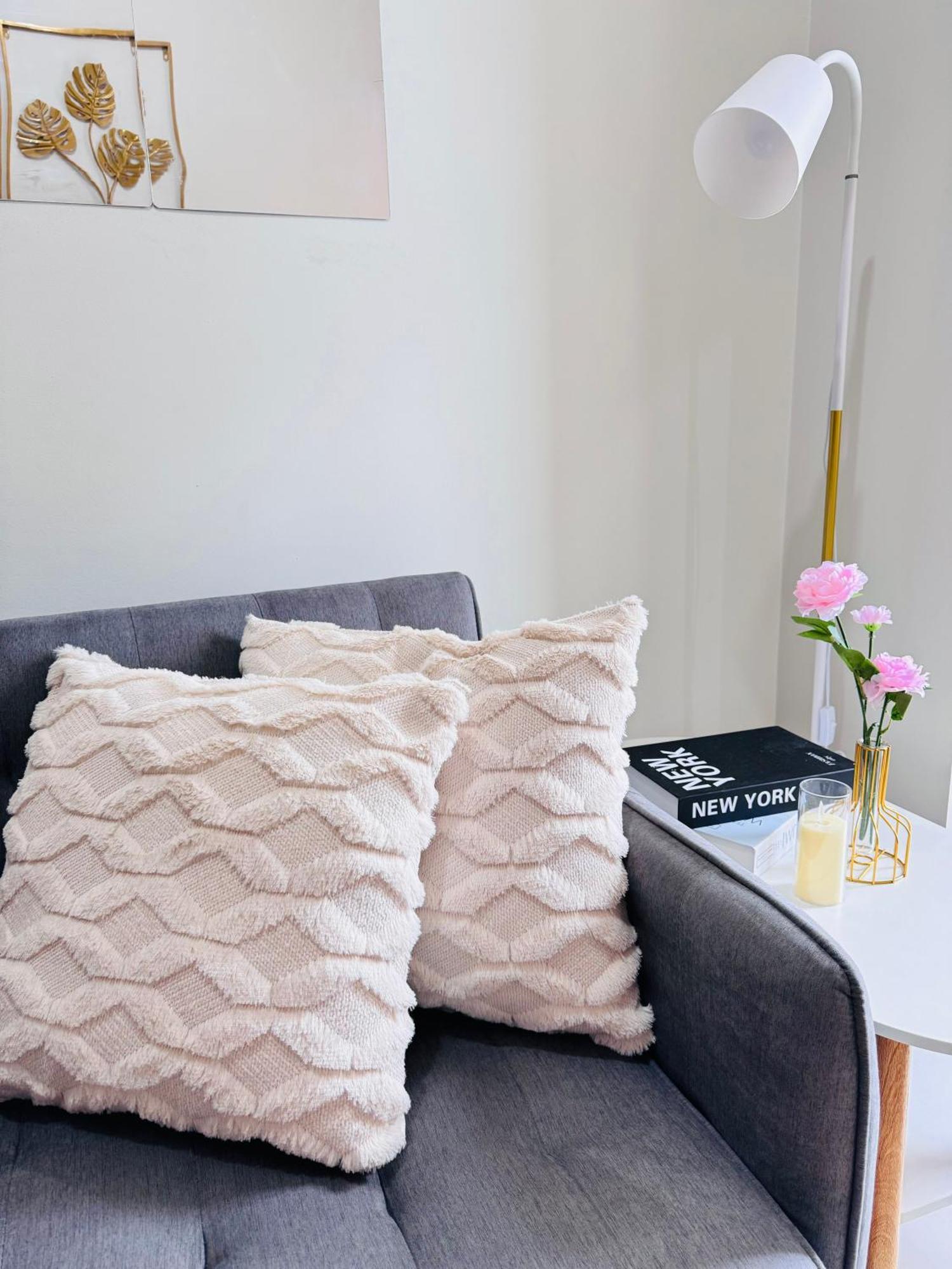 Apartment Aesthetic Unit Near Picc And Moa *