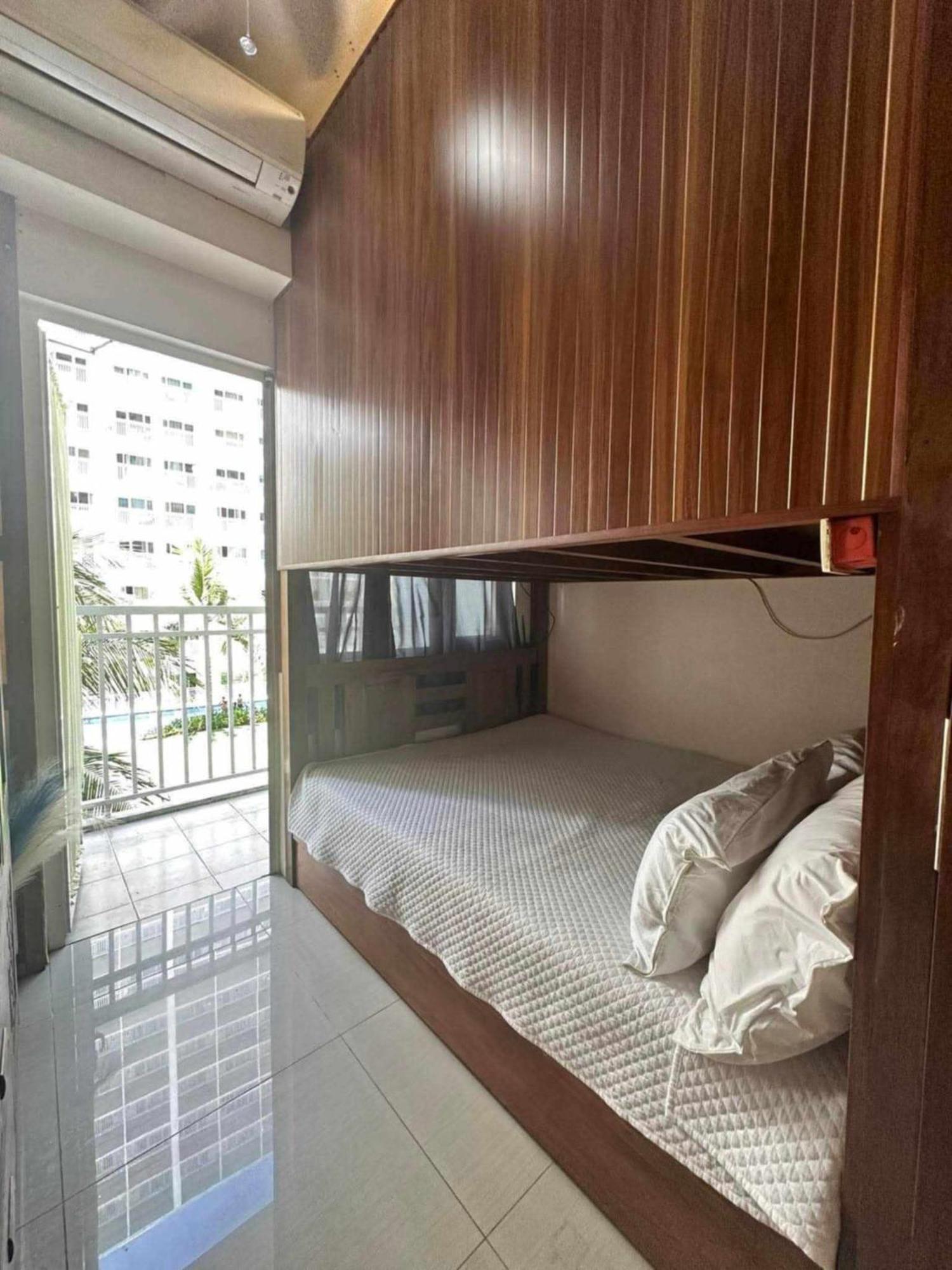Apartment Shore Manila