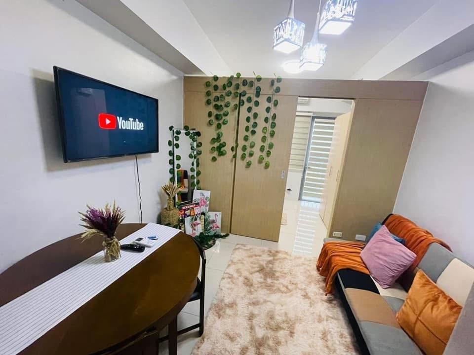 Grass Residences 1br With Balcony Aparthotel