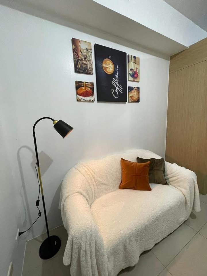 Grass Residences 1br With Balcony Aparthotel Manila