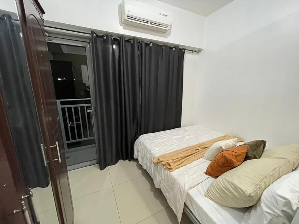 Grass Residences 1br With Balcony *