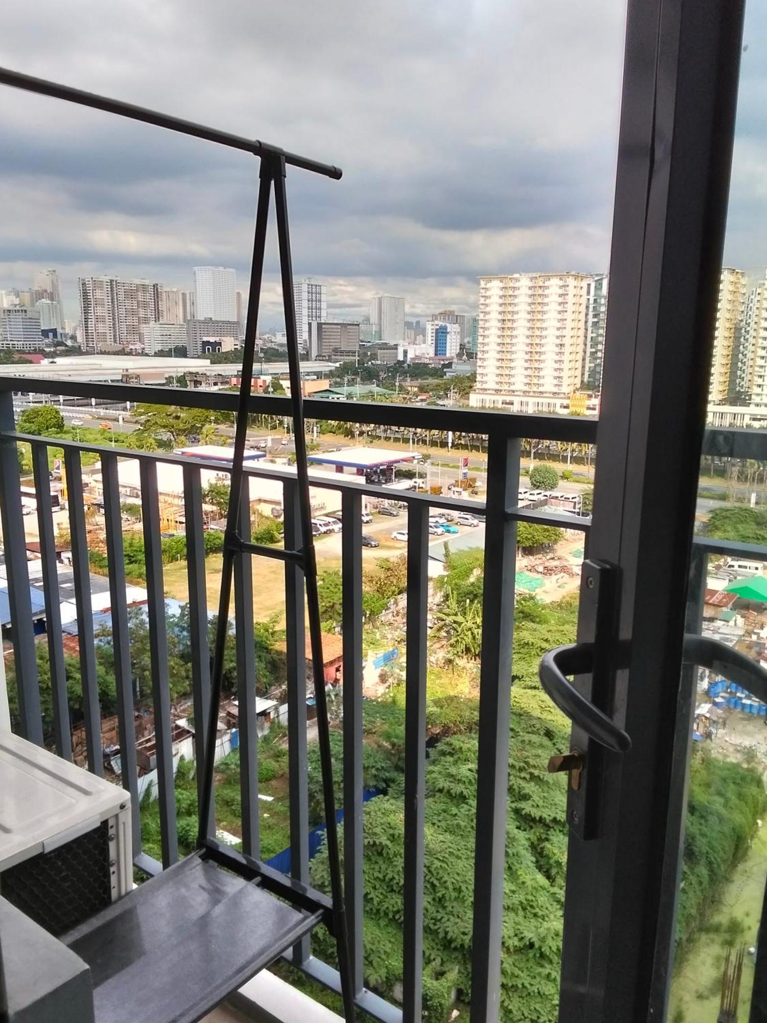 Shore2 Tower2 Pasay