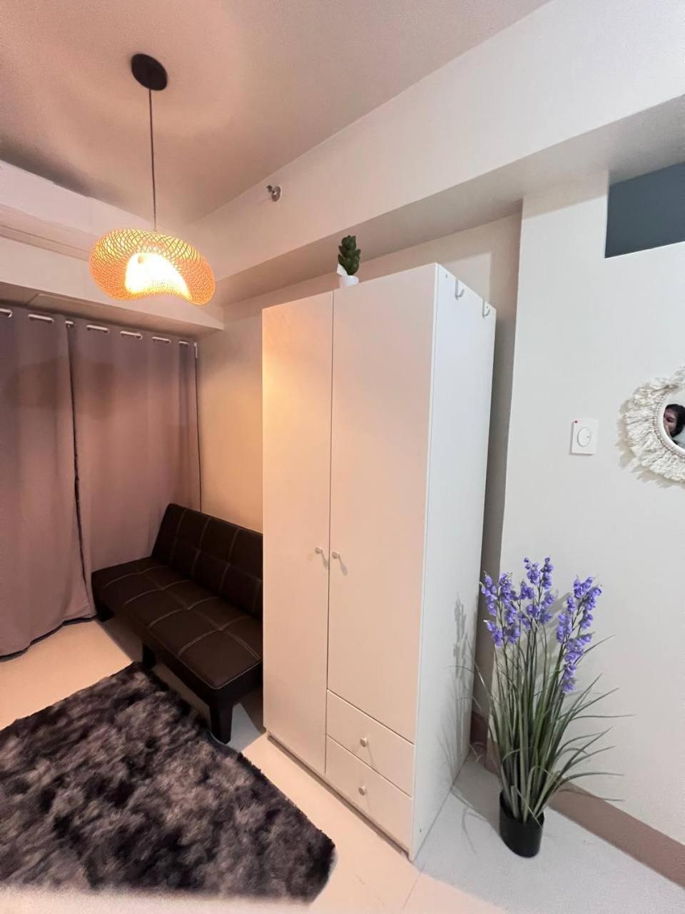 Unistay Shore 3 Pool View W Balcony Near Moa * Manila
