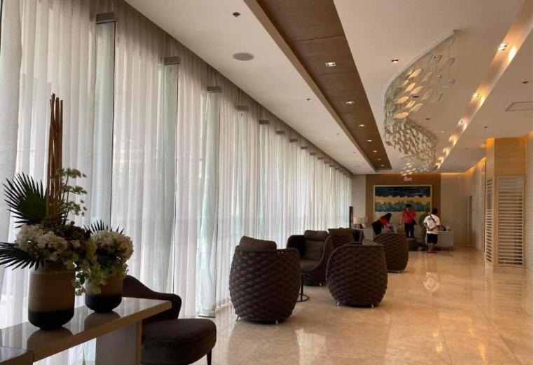 Unistay Shore 3 Pool View W Balcony Near Moa Hotel Manila
