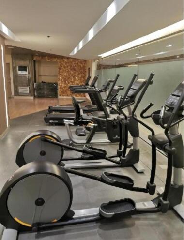 Apartment Unistay Shore Res With Bal Bay View Nr Moa