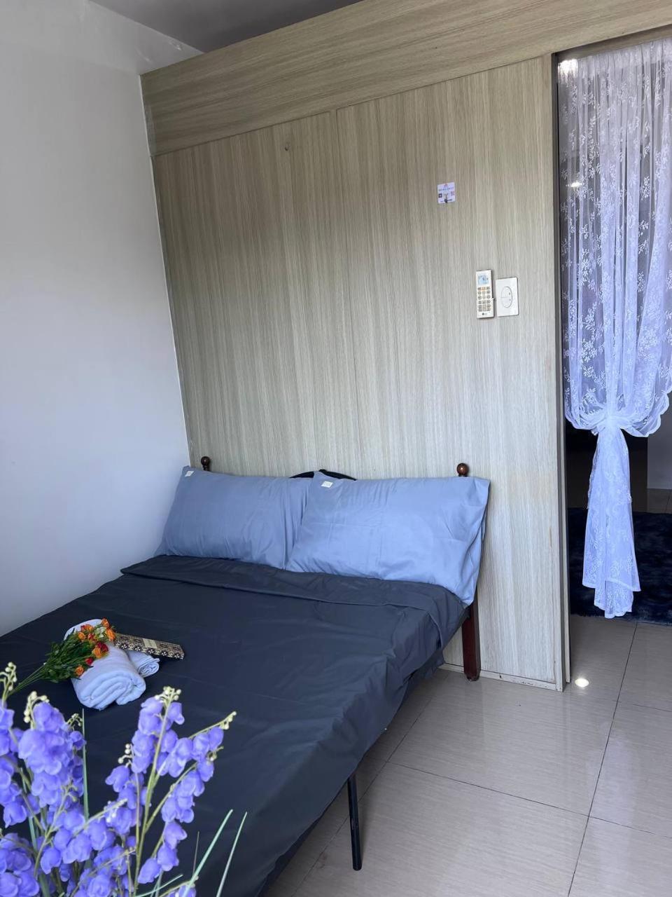 Unistay Shore Res With Bal Bay View Nr Moa Apartment Manila