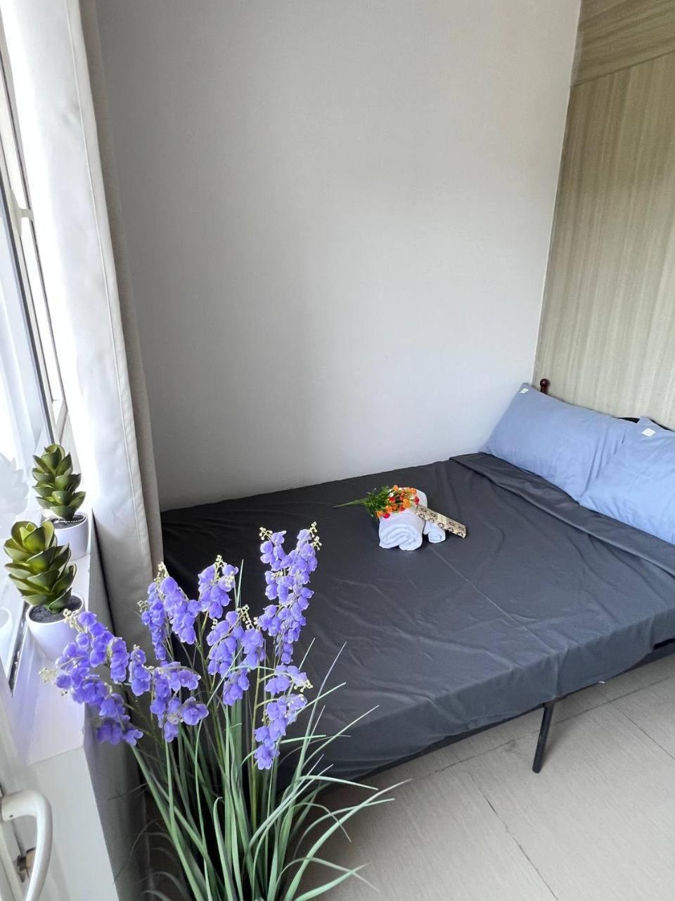 Unistay Shore Res With Bal Bay View Nr Moa * Manila