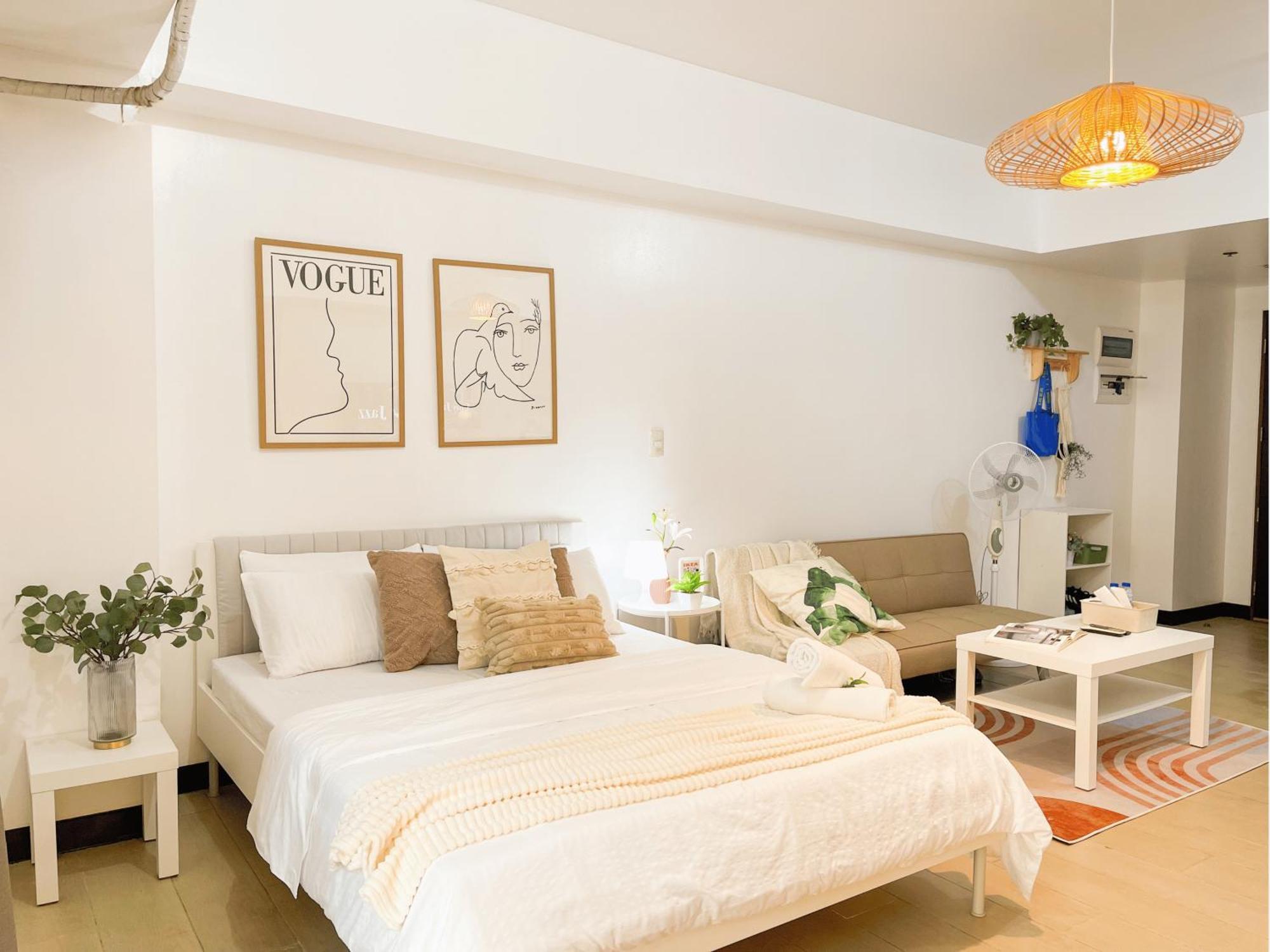 Holiday home Stylish Beside Venice Mall Bgc #vlrtc27c_2 Manila