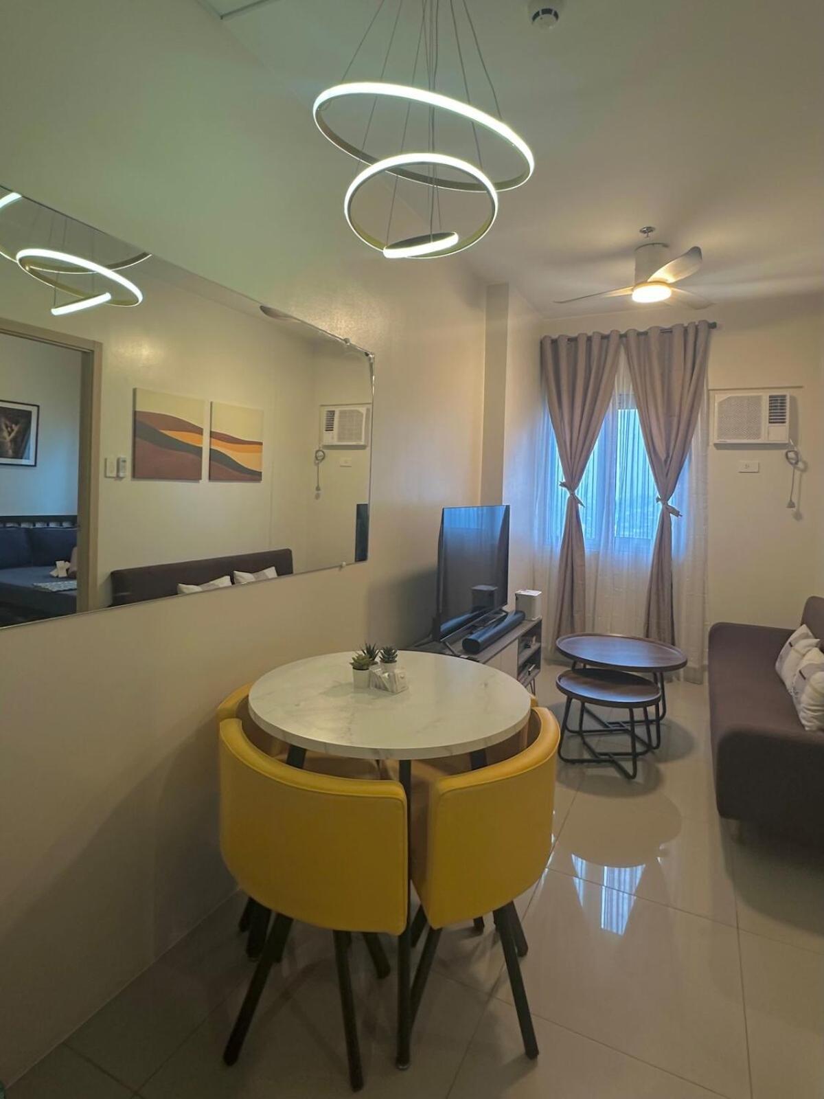 Cozy 2br Unit In Vine Residences, Quezon Apartment