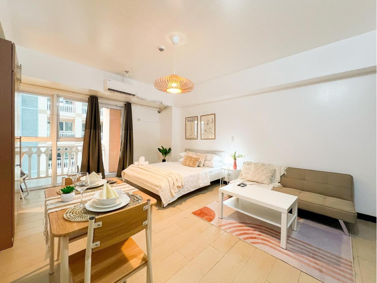 Holiday home Stylish Beside Venice Mall Bgc #vlrtc27c_2