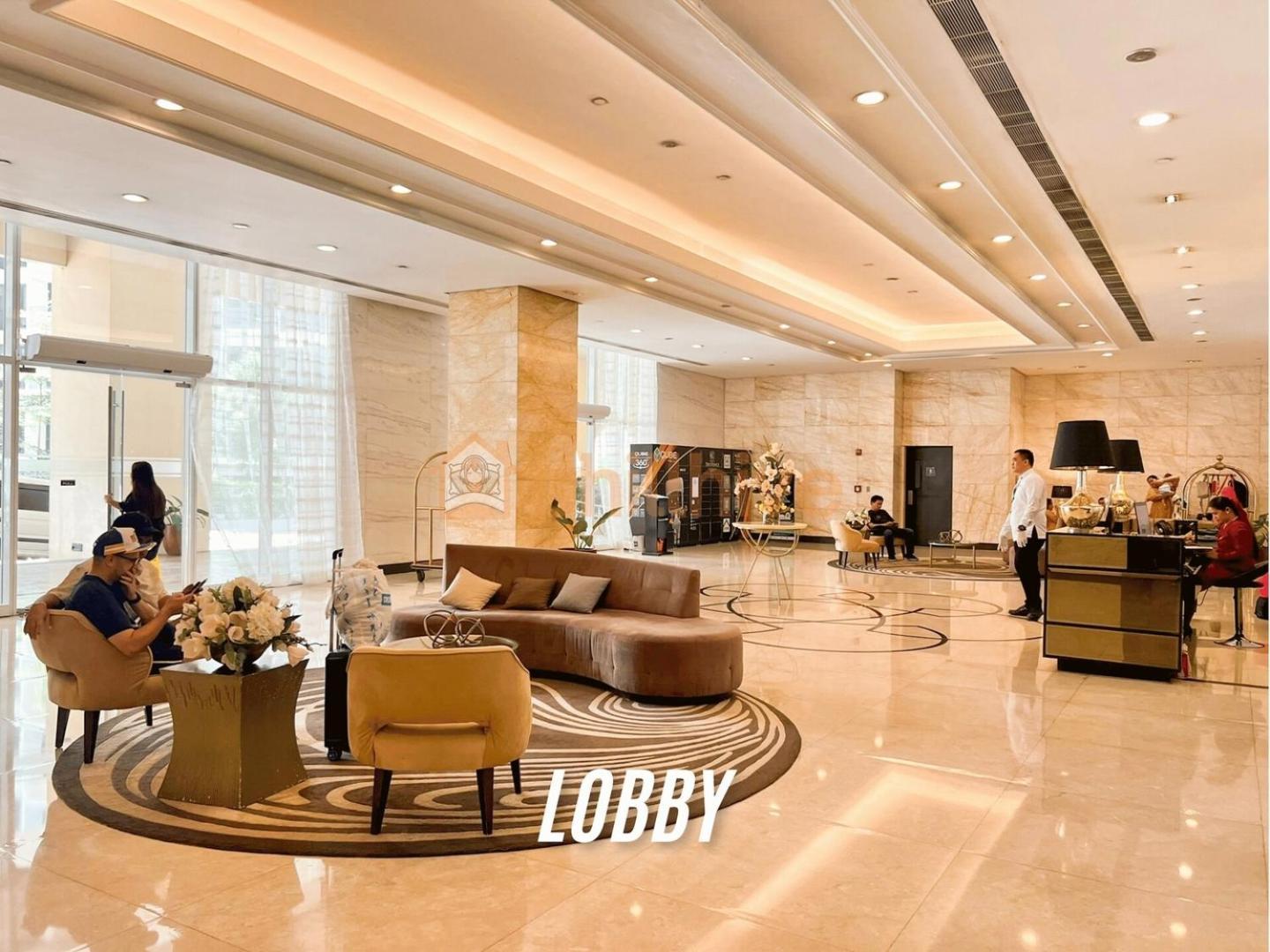 Stylish Beside Venice Mall Bgc #vlrtc27c_2 *