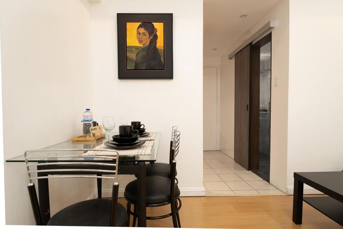 Apartment Comfy Greenbelt - Fiber Wifi & Free Pool *