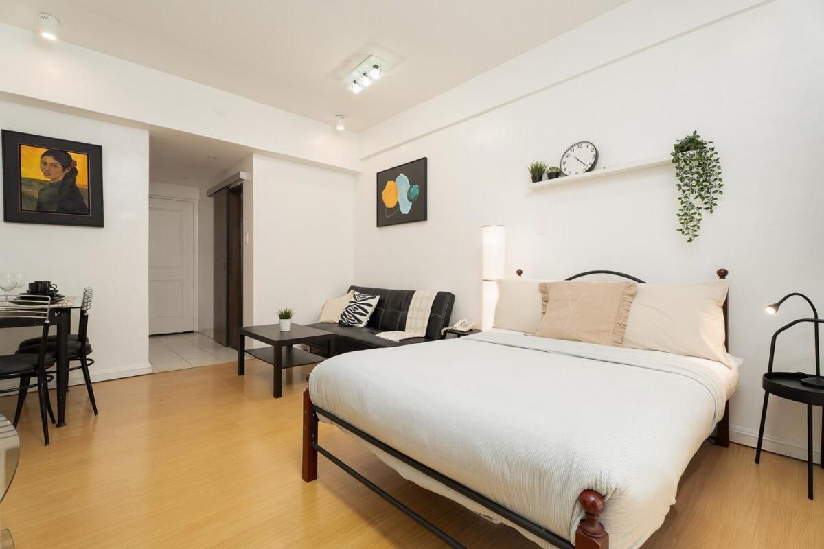 Apartment Comfy Greenbelt - Fiber Wifi & Free Pool