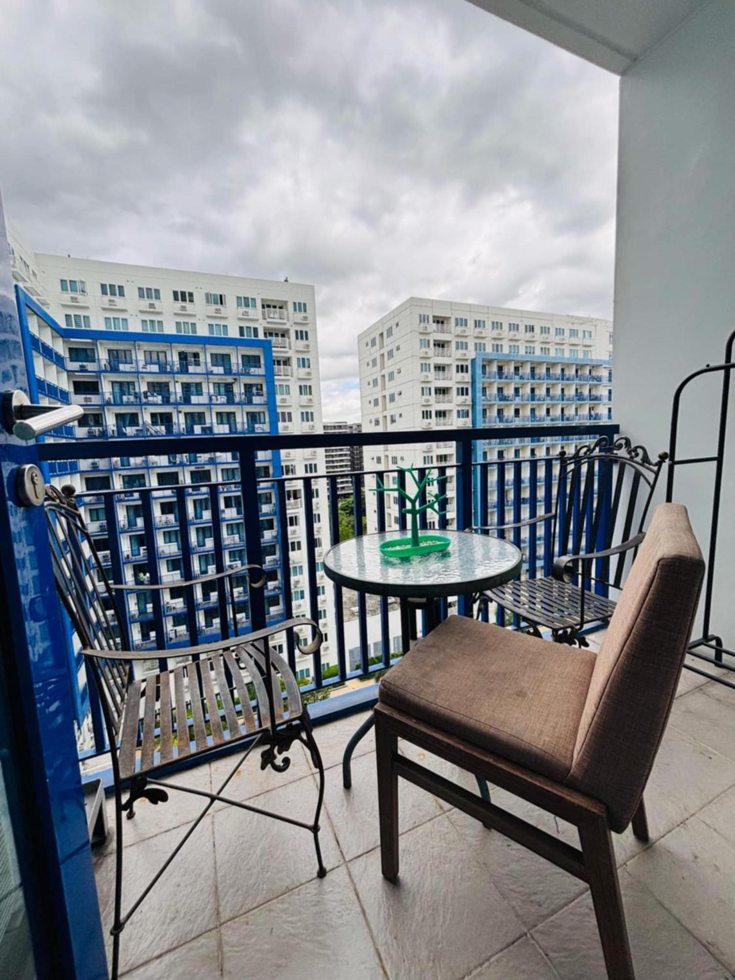 Aparthotel Sea Residences At Yohan's Place Manila