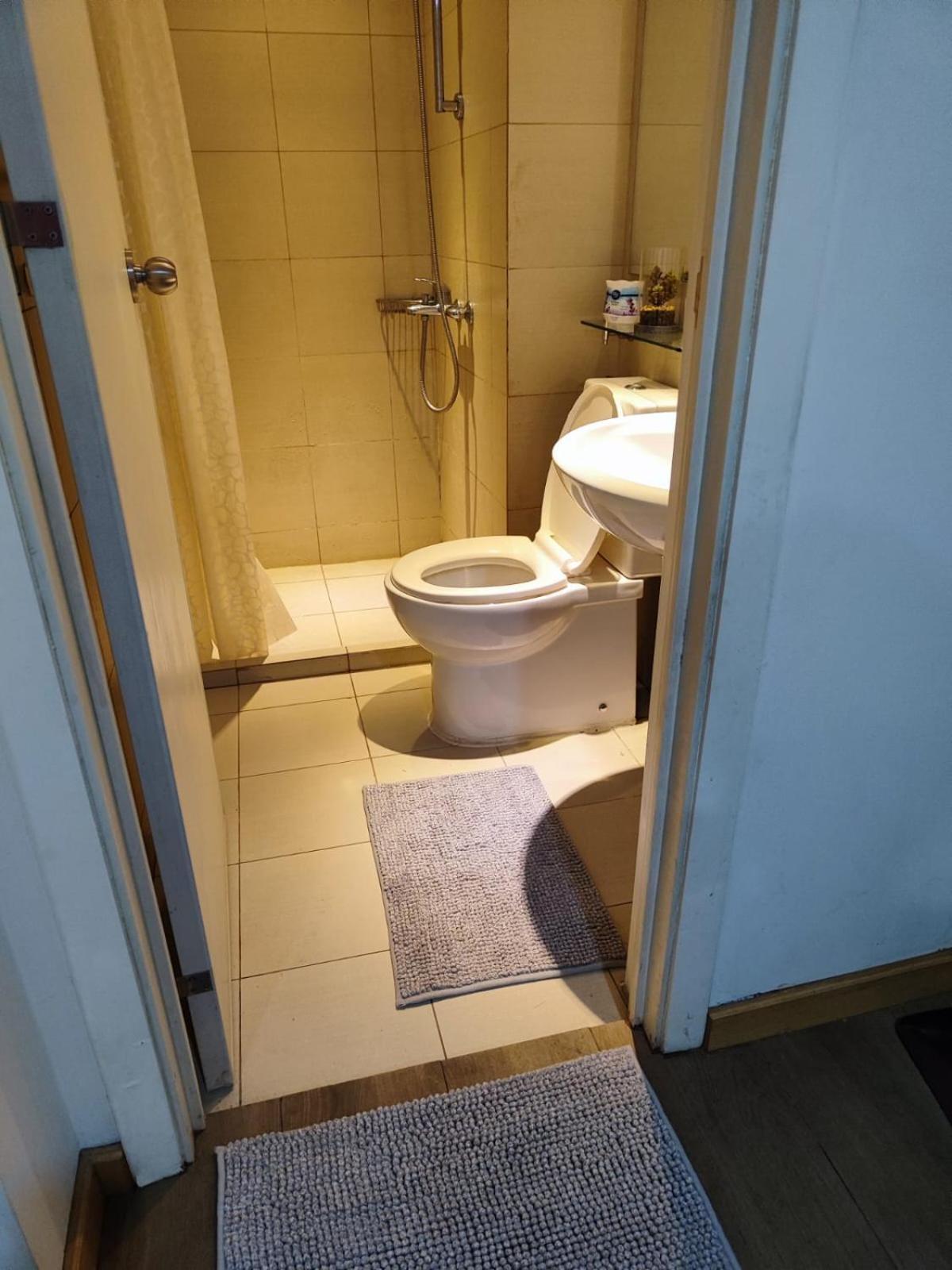 Apartment Cozy Fully Furnished 2 Bedroom Unit Manila