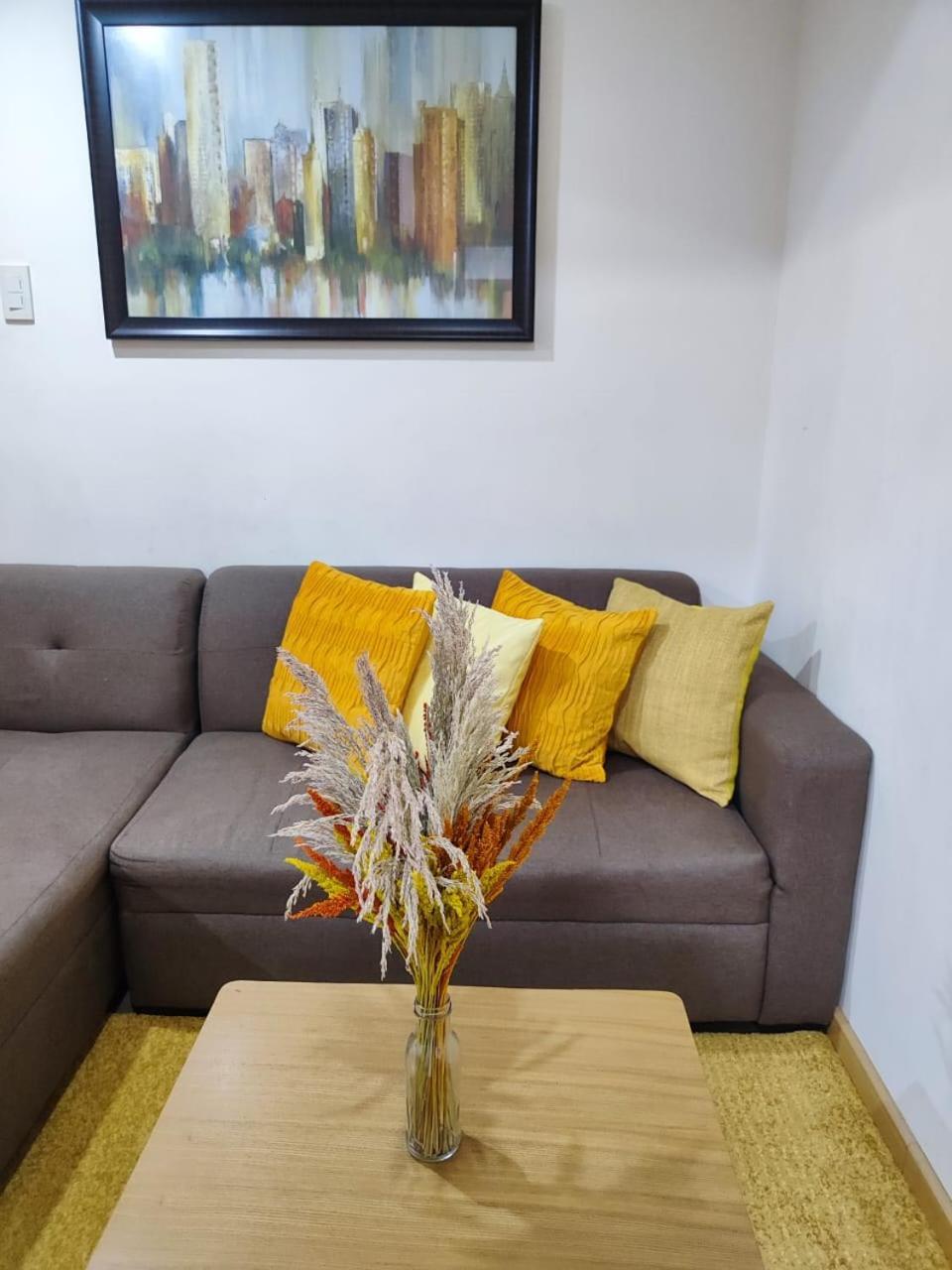 Cozy Fully Furnished 2 Bedroom Unit Manila