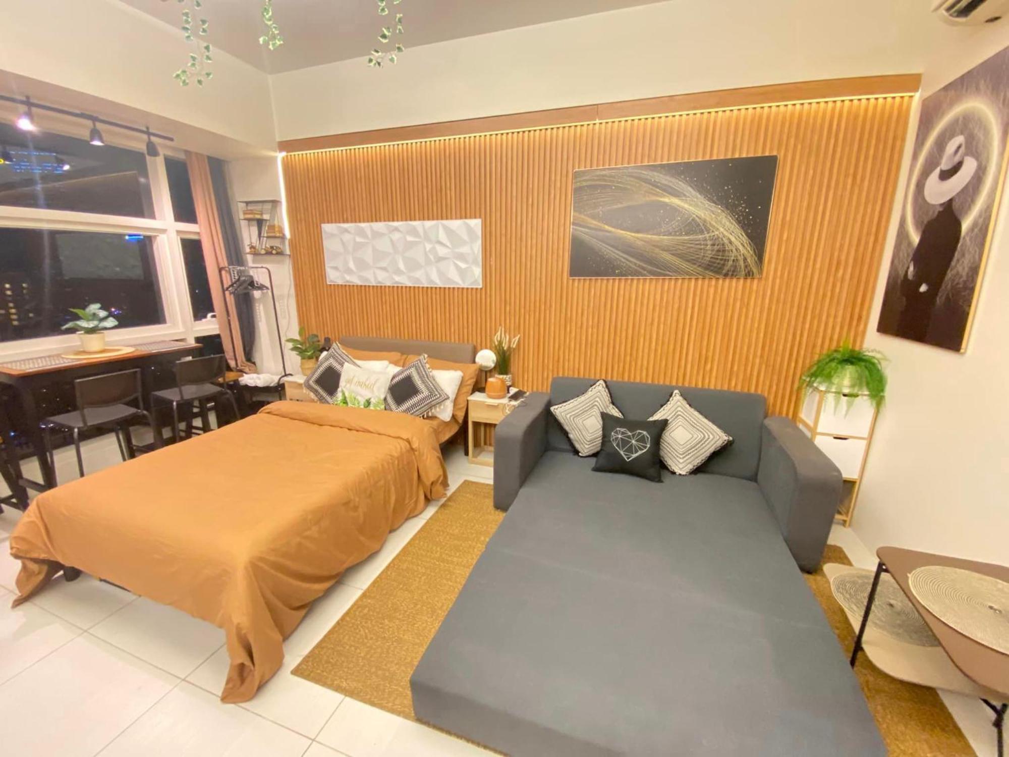 Twin Oaks Near Mrt Shaw, Megamall, Shangri-la Plaza *